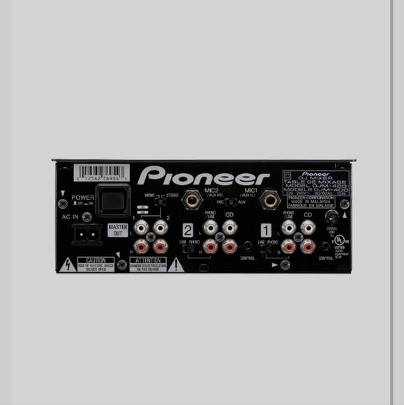 Pioneer DJM-400 2, ch mixer w/ CDJ-800 pair, Traktor A6 in an Odyssey coffin - Picture 2 of 9